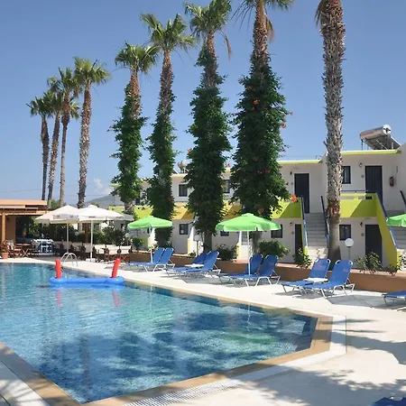 Apartahotel Black Diamond Cos