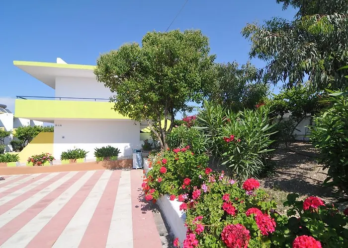 Aparthotel Black Diamond 3*